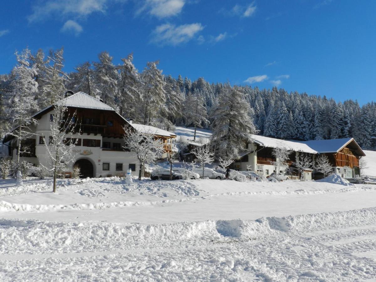 Laerchhof Villa Collalbo Exteriör bild