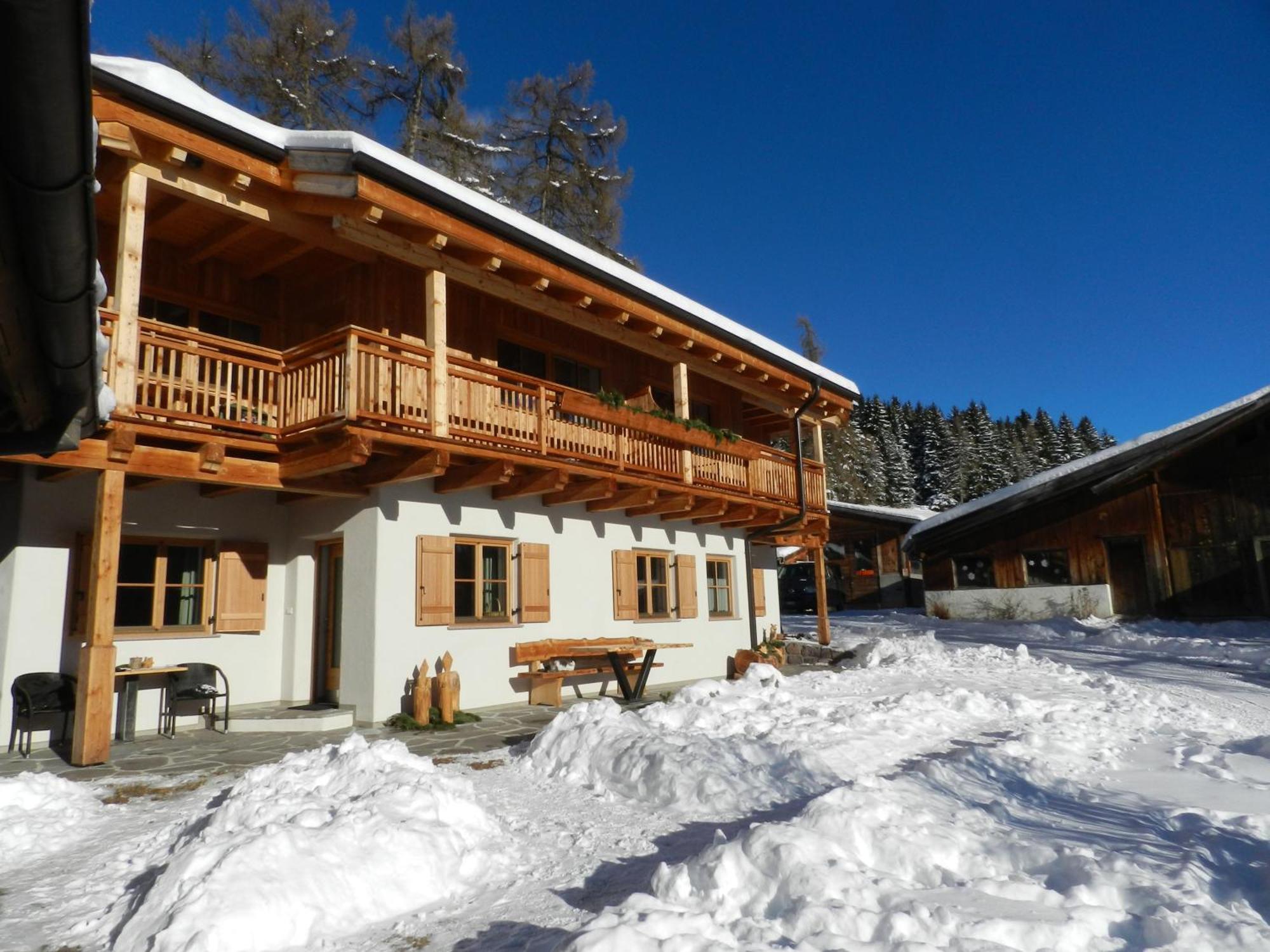 Laerchhof Villa Collalbo Exteriör bild
